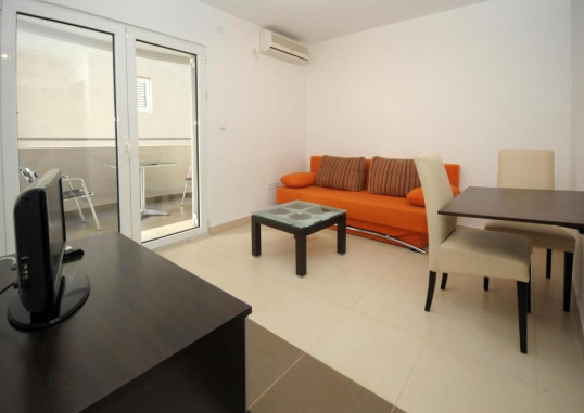 ANITA APARTMENTS 6