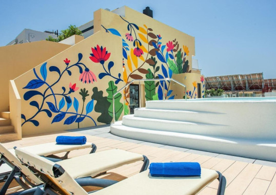 HOTEL CARLOS I 10
