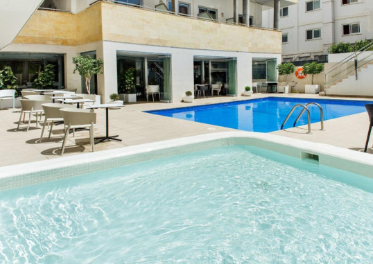 HOTEL CARLOS I 13