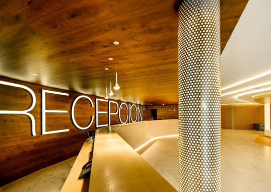 HOTEL CARLOS I 21