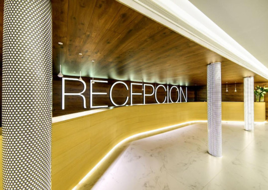 HOTEL CARLOS I 25