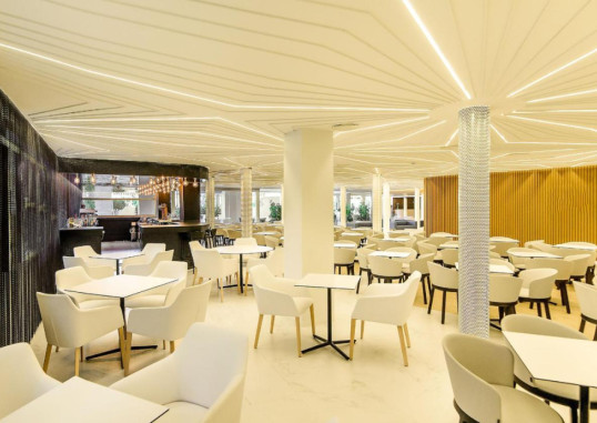 HOTEL CARLOS I 29