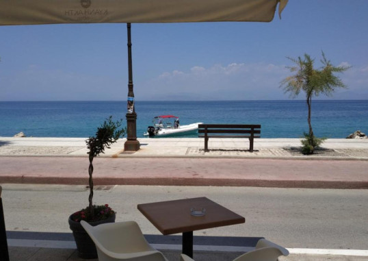 KYANI AKTI HOTEL 10