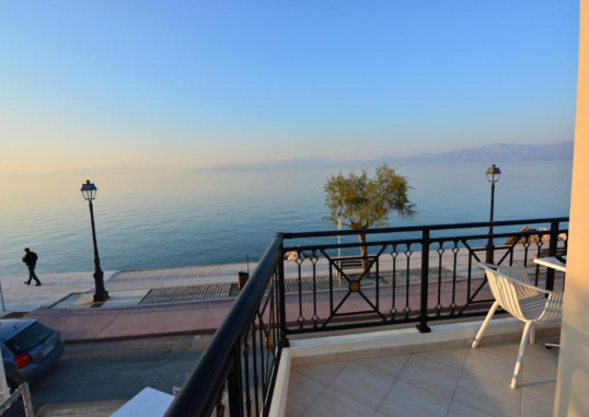 KYANI AKTI HOTEL 5