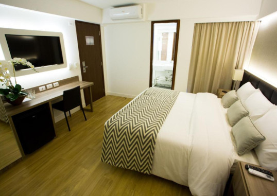 ROYAL REGENCY PALACE HOTEL 24