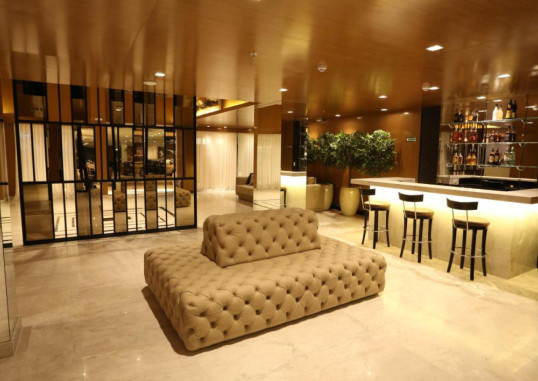 ROYAL REGENCY PALACE HOTEL 14