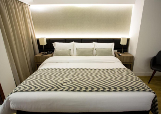 ROYAL REGENCY PALACE HOTEL 20