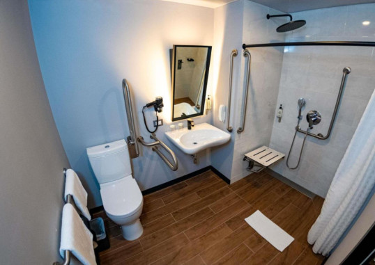 IBIS STYLES LIMA SAN ISIDRO 12