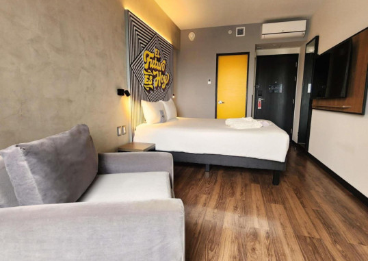 IBIS STYLES LIMA SAN ISIDRO 24
