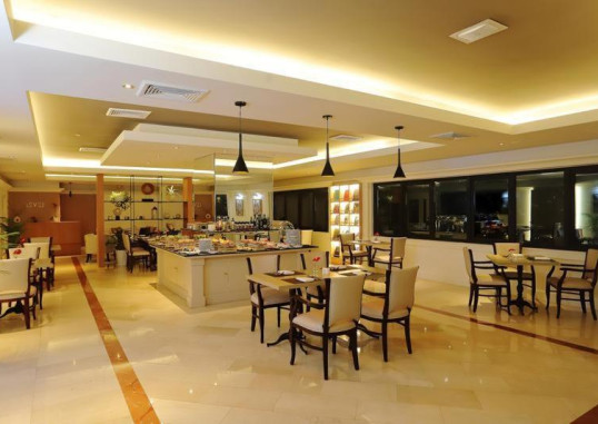 MELIÁ LIMA 6