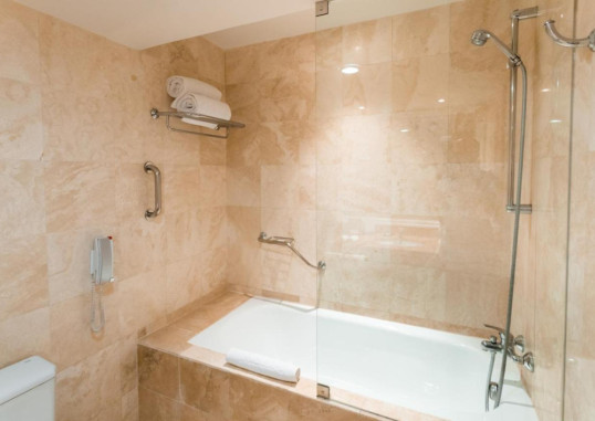 MELIÁ LIMA 9