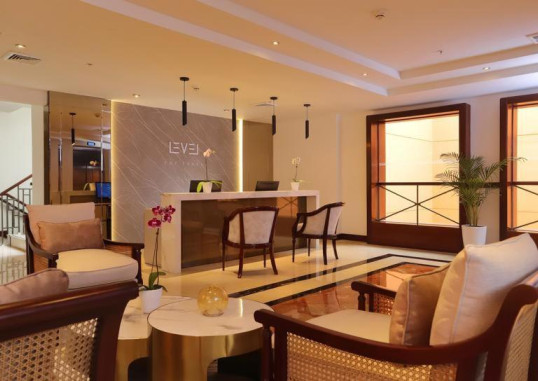 MELIÁ LIMA 27