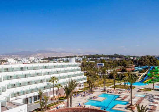 AMADIL OCEAN CLUB 1
