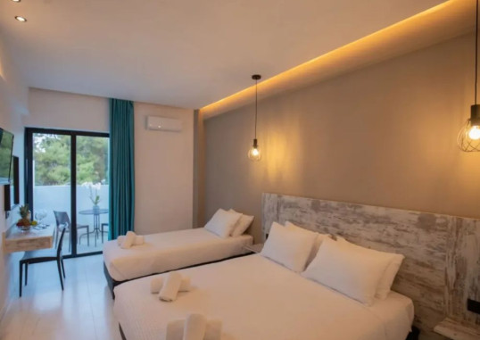 EVITA BLUE HOTEL 4