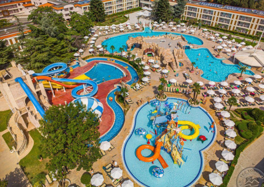DIT EVRIKA BEACH CLUB HOTEL 8