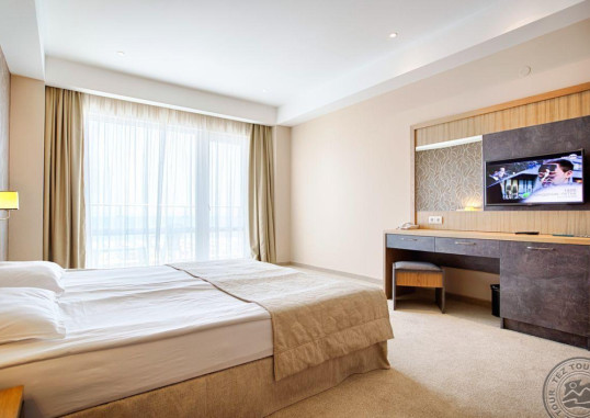 DIT EVRIKA BEACH CLUB HOTEL 15