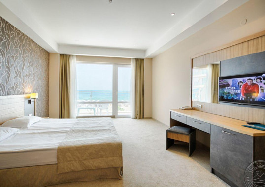 DIT EVRIKA BEACH CLUB HOTEL 17