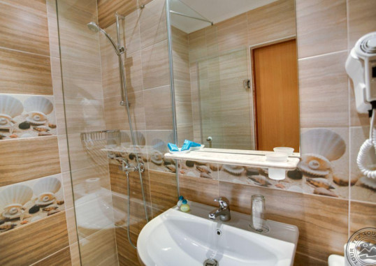 DIT EVRIKA BEACH CLUB HOTEL 27