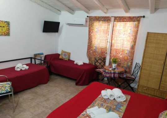 B&B SIKELIA 8