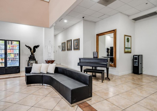 SOUTH RIVER SUITES 7