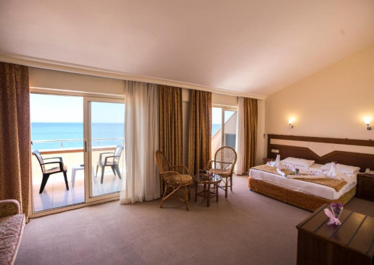 VALERI BEACH HOTEL 6