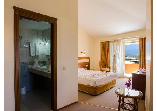 VALERI BEACH HOTEL 8
