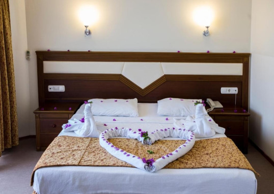 VALERI BEACH HOTEL 10