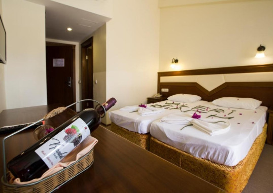 VALERI BEACH HOTEL 11