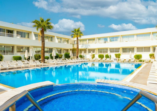 MELPOANTIA LUXURY APARTMENTS AND SUITE 1