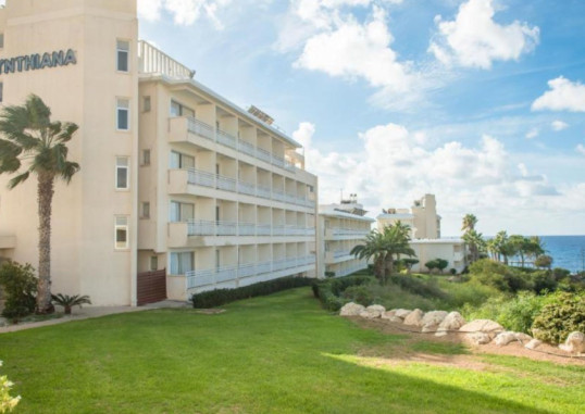 CYNTHIANA BEACH HOTEL 4