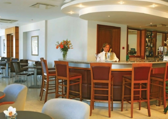 CYNTHIANA BEACH HOTEL 30