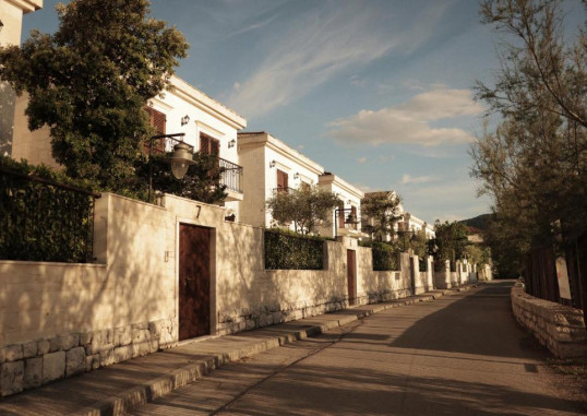 HUMA KOTOR BAY HOTEL & VILLAS 5