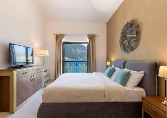 HUMA KOTOR BAY HOTEL & VILLAS 25
