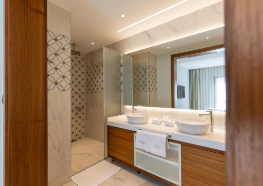 HUMA KOTOR BAY HOTEL & VILLAS 41