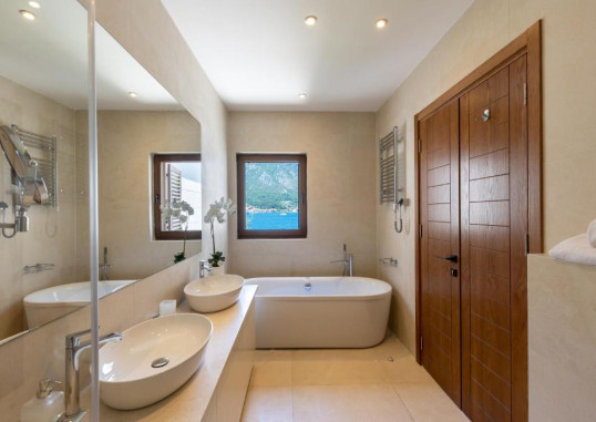 HUMA KOTOR BAY HOTEL & VILLAS 40