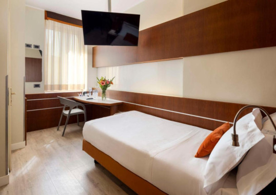 BEST WESTERN HOTEL MADISON 13