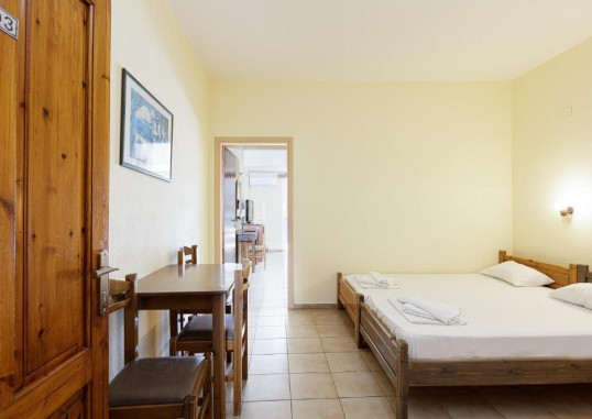 SOFIA MYTHOS BEACH 7