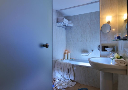 SITIA BEACH CITY RESORT & SPA 4