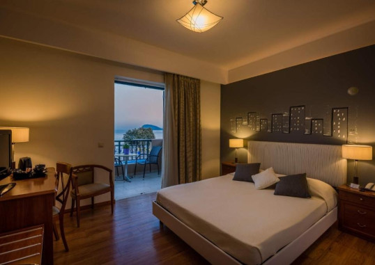 MEDITERRANEAN BEACH 6