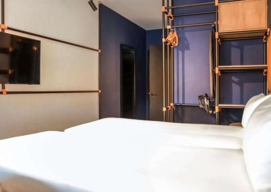 IBIS DUBAI AL BARSHA 9