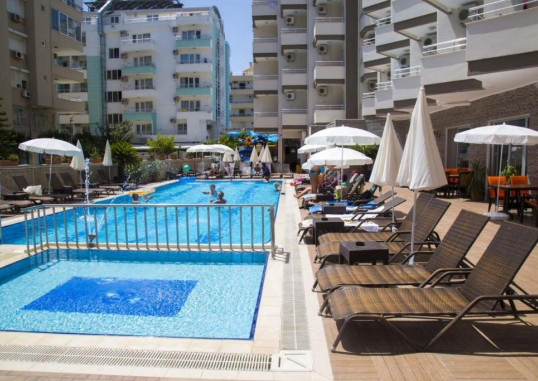 GRAND ATILLA 1