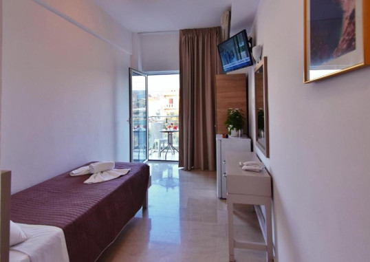 SUNNY RESORT 7