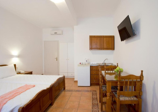 ALEXANDRA HOTEL & APARTMENTS 2