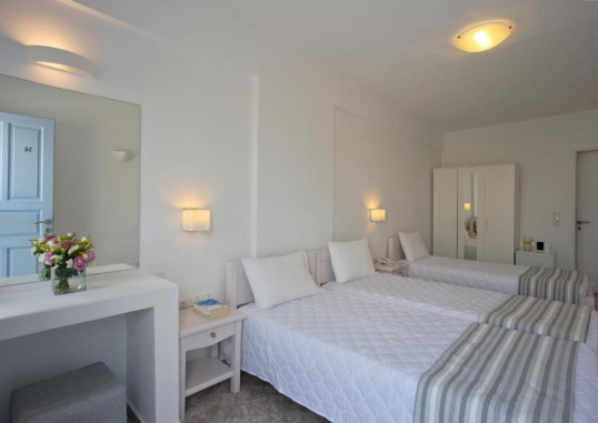 ALEXANDRA HOTEL & APARTMENTS 5