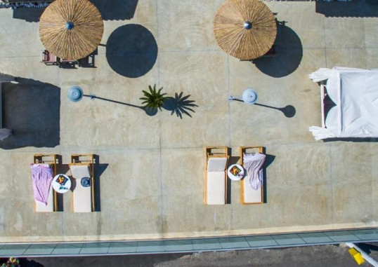 GALAZIO APARTMENTS & SUITES 11