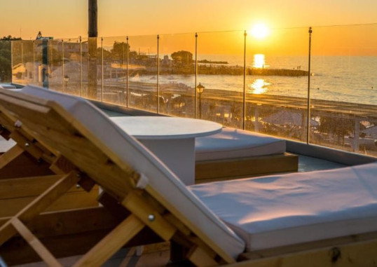 GALAZIO APARTMENTS & SUITES 12