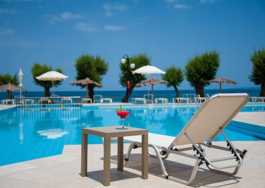 MIMOZA BEACH HOTEL 13