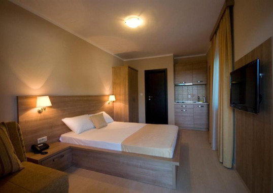 VILA V LUX 6