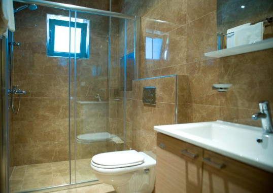 VILA V LUX 8