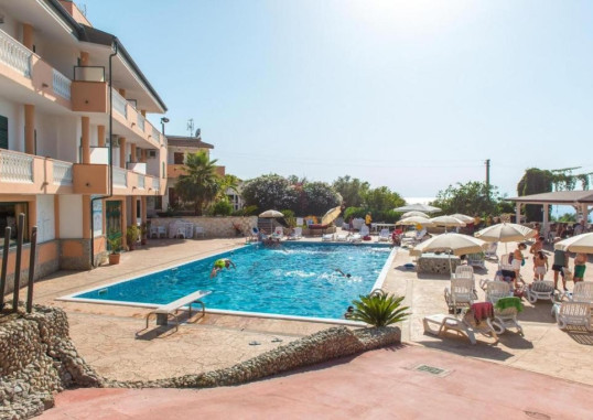 SAN DOMENICO VILLAGE 11